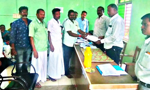 ஊராட்சி செயலாளர்கள் 3 நாட்கள் விடுப்பு போராட்டம்