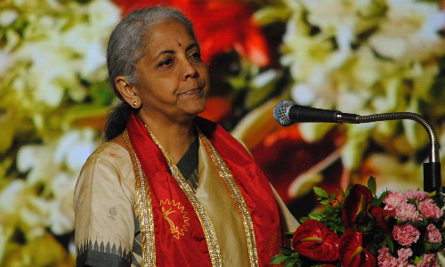 மாணவர்கள் சமூகம், பொருளாதார முன்னேற்றம் அடைய வேண்டியது அவசியம்- நிர்மலா சீதாராமன்