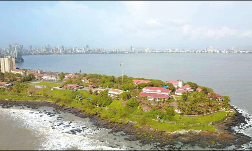 முன்பதிவு கட்டாயம்: 1-ந்தேதி முதல் கவர்னர் மாளிகையில் சுற்றுலாவிற்கு அனுமதி