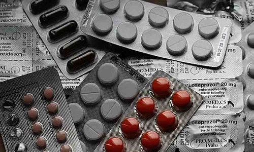 அவிநாசியில் குடற்புழு நீக்கும் மாத்திரைகள் குறித்த விழிப்புணா்வு நிகழ்ச்சி