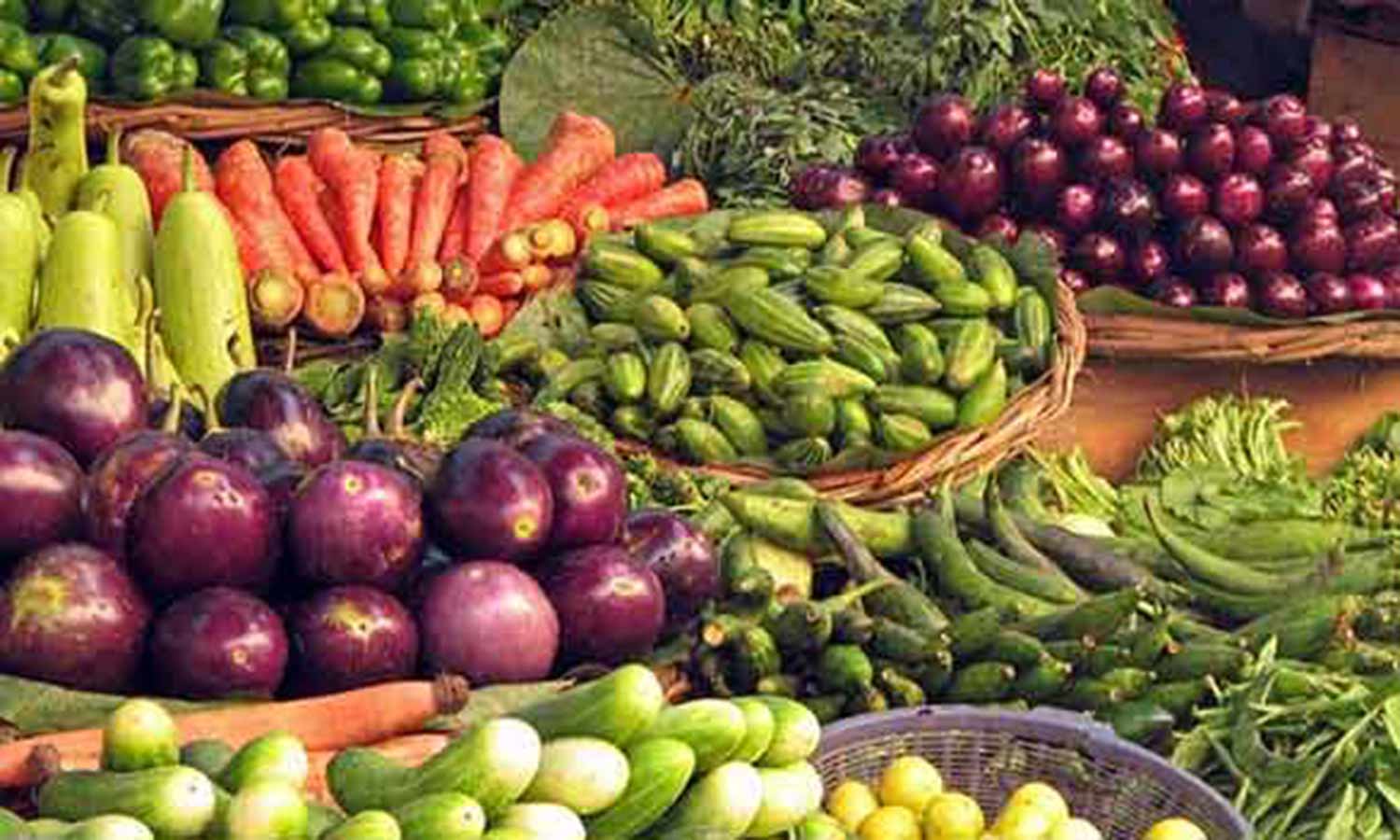 மழையால் வரத்து குறைவு- காய்கறி விலை அதிகரிப்பு | vegetable prices increased