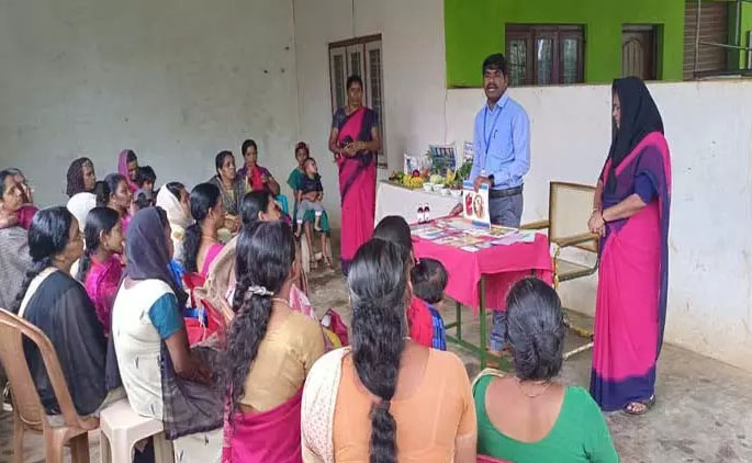 குழந்தைகள் மையத்தில் ஊட்டச்சத்து விழிப்புணர்வு நிகழ்ச்சி குழந்தைகள் மையத்தில் ஊட்டச்சத்து விழிப்புணர்வு நிகழ்ச்சி