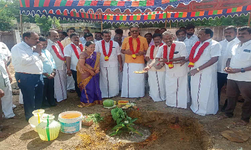 புதிய நூலக கட்டிட பணிக்கு பூமி பூஜை