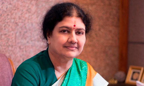 சசிகலா இன்று மாலை ஈரோடு வருகை- எம்.ஜி.ஆர்., ஜெயலலிதா சிலைகளுக்கு மாலை அணிவிக்க ஏற்பாடு