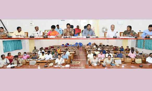 சட்டம்-ஒழுங்கு குறித்த ஆய்வுக்கூட்டம்