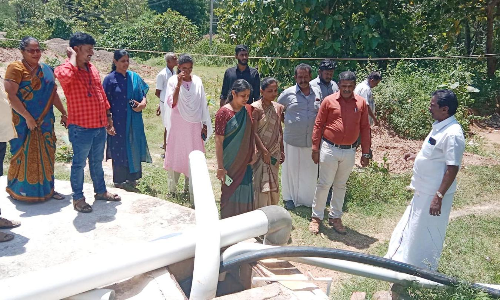 13 ஆண்டுகளுக்கு பிறகு மணல், ஜல்லி மாற்றி புதுப்பிக்கும் பணி