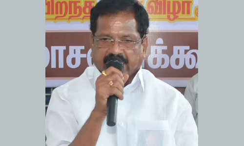 சசிகலா எங்களுடன் இணைந்து செயல்படுவார்- கிருஷ்ணகிரியில் முன்னாள் எம்.எல்.ஏ. பேட்டி
