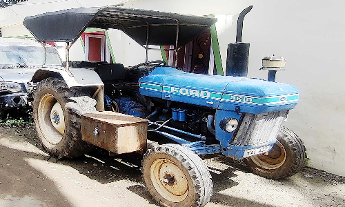 களியக்காவிளை அருகே அனுமதியின்றி பாறைகள் உடைக்க பயன்படுத்திய எந்திரம் பறிமுதல்