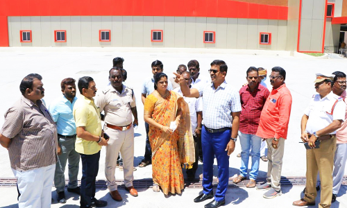 வேலூர் புதிய பஸ் நிலையத்தில் கலெக்டர் திடீர் ஆய்வு