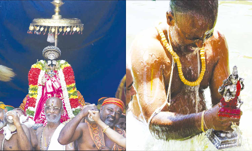 ஸ்ரீரங்கம் ரெங்கநாதர் கோவிலில் பவித்ர உற்சவத்தையொட்டி நம்பெருமாள் தீர்த்தவாரி