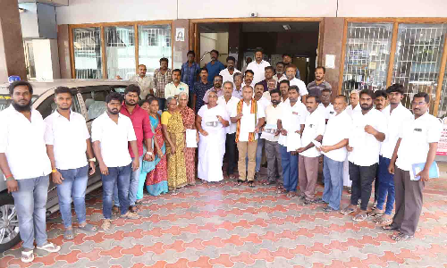 ஆக்கிரமிப்புகளை அகற்ற பா.ஜ.க. கவுன்சிலர் மனு