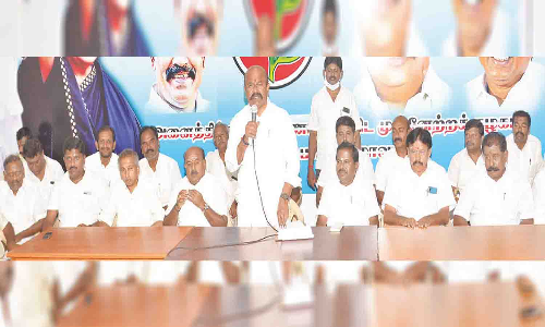 மின்கட்டண உயர்வை கண்டித்து அ.தி.மு.க. ஆர்ப்பாட்டம் - பொள்ளாச்சி ஜெயராமன் எம்.எல்.ஏ. அழைப்பு