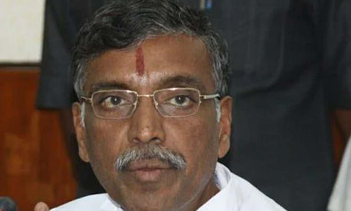 முன்னாள் அமைச்சர் கே.பி.அன்பழகன் திடீர் மயக்கம்