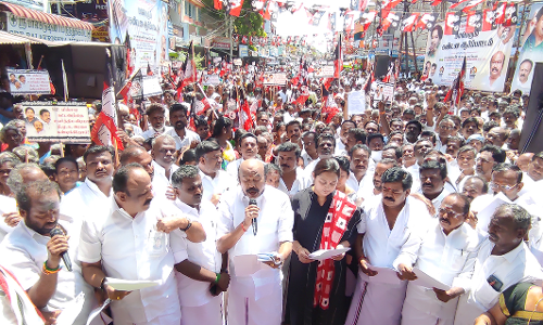 தி.மு.க.வை நம்பி  மக்கள் ஏமாந்து விட்டனர்- நடிகை விந்தியா பேச்சு