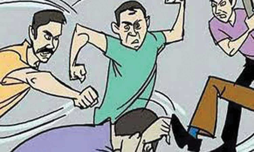 திருடன் என நினைத்து வட மாநில வாலிபருக்கு அடி-உதை