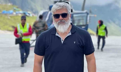 நான் என்ன கொலைகாரனா இல்லை கொள்ளைக்காரனா? - ரசிகர்களுடன் உரையாடிய அஜித்