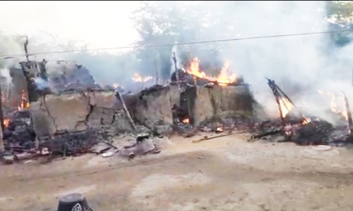 திட்டக்குடி அருகே திடீர் தீ விபத்து: 4 வீடுகள் எரிந்தது