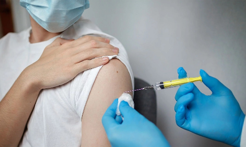 கடலூர் மாவட்டத்தில் 3,742 இடங்களில் கொரோனா தடுப்பூசி முகாம்:   நாளை நடக்கிறது