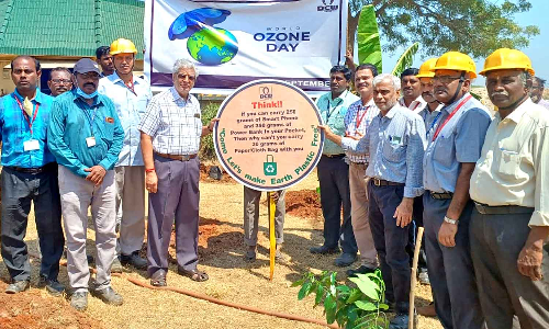 சாகுபுரம் டி.சி.டபிள்யூ தொழிற்சாலையில் உலக ஓசோன் தின நிகழ்ச்சி - மரக்கன்றுகள் நடப்பட்டன