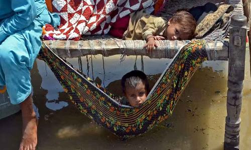 பாகிஸ்தான் வெள்ளத்திற்கு ஒரு கோடியே 60 லட்சம் குழந்தைகள் பாதிப்பு