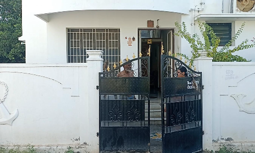 அருப்புக்கோட்டை மில் தொழிலாளி வீட்டில் 17 பவுன் நகை-பணம் கொள்ளை