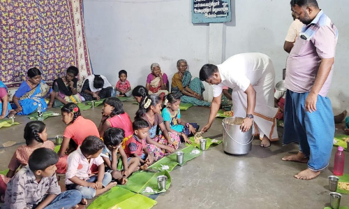 மோடி பிறந்தநாளை முன்னிட்டு அன்னதானம்