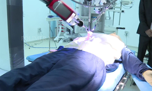 100 ரோபோடிக் அறுவை சிகிச்சை செய்து தங்கம் மருத்துவமனை சாதனை