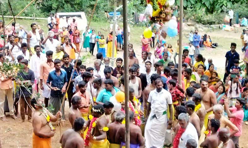 திருக்குறுங்குடி திருமலை நம்பி கோவில் உறியடி திருவிழா