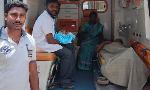 108 ஆம்புலன்சில் பெண்ணுக்கு பிரசவம்
