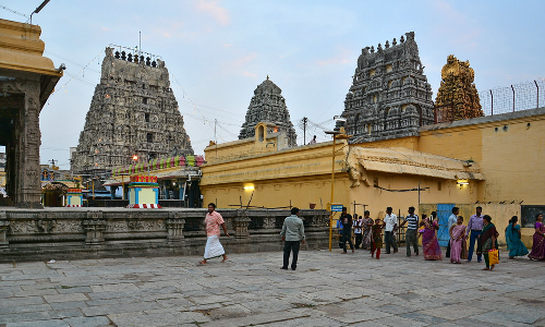 காஞ்சிபுரம் காமாட்சி அம்மன் கோவிலில் நவராத்திரி விழா