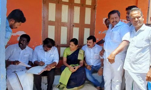 ஆலங்குளத்தில் தி.மு.க. உறுப்பினர் சேர்க்கை முகாம்