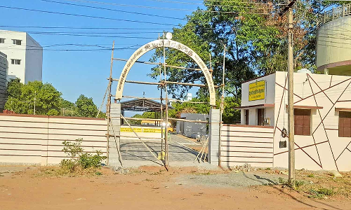 பணிகள் முடிந்து 16 கடைகளுடன் தயார் நிலையில் உள்ளது -என்.ஜி.ஓ.ஏ காலனி புதிய உழவர்சந்தை விரைவில் திறக்கப்படுமா?- விவசாயிகள், பொதுமக்கள் எதிர்பார்ப்பு