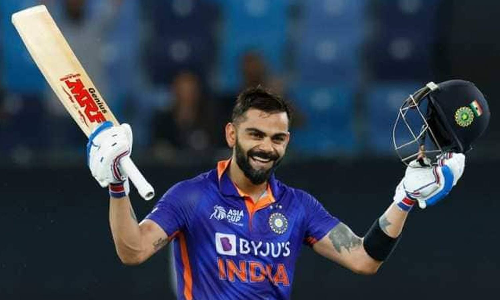 ராகுல் டிராவிட் சாதனையை முறியடிக்க விராட் கோலிக்கு வாய்ப்பு