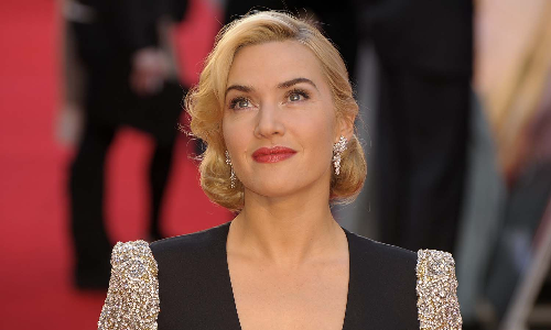 டைட்டானிக் பட கதாநாயகி மருத்துவமனையில் அனுமதி