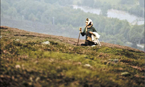 ராணி எலிசபெத் மறைவால் மேலும் ஒரு வாரம் அரச குடும்பத்தினர் துக்கம்