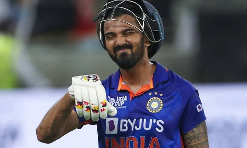 டி20 கிரிக்கெட்டில் அதிகவேகமாக 2000 குவித்து கேஎல் ராகுல் சாதனை