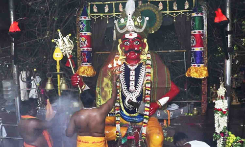 மாதாந்திர உதவித்தொகை வழங்க பூசாரிகள் வலியுறுத்தல்