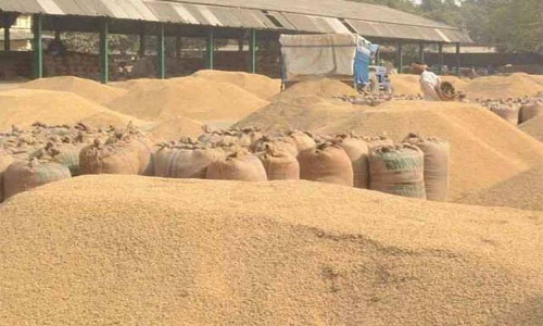 நெல் கொள்முதல் நிலையங்களை தனியார் நடத்த அனுமதிக்க கூடாது