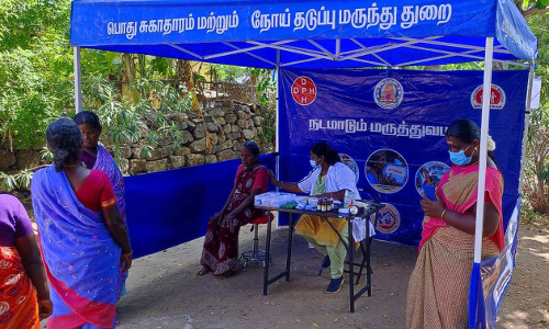 196 இடங்களில் சிறப்பு மருத்துவ முகாம்