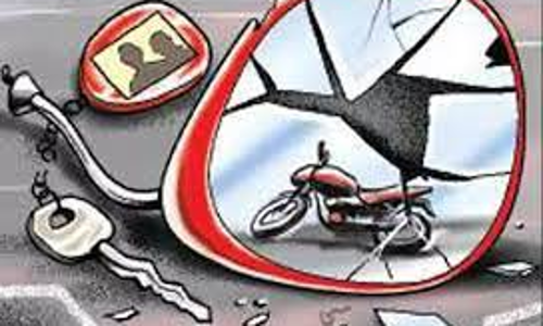 மின்கம்பத்தில் மோட்டார் சைக்கிள் மோதி வாலிபர் பலி