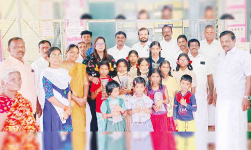 இந்திரா சுந்தரம் அறக்கட்டளை சார்பில் பரதநாட்டியம் கற்கும் மாணவிகளுக்கு சலங்கைகள்