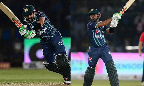 இங்கிலாந்து அணிக்கு எதிரான இரண்டாவது டி20 போட்டி- 10 விக்கெட் வித்தியாசத்தில் பாகிஸ்தான் வெற்றி