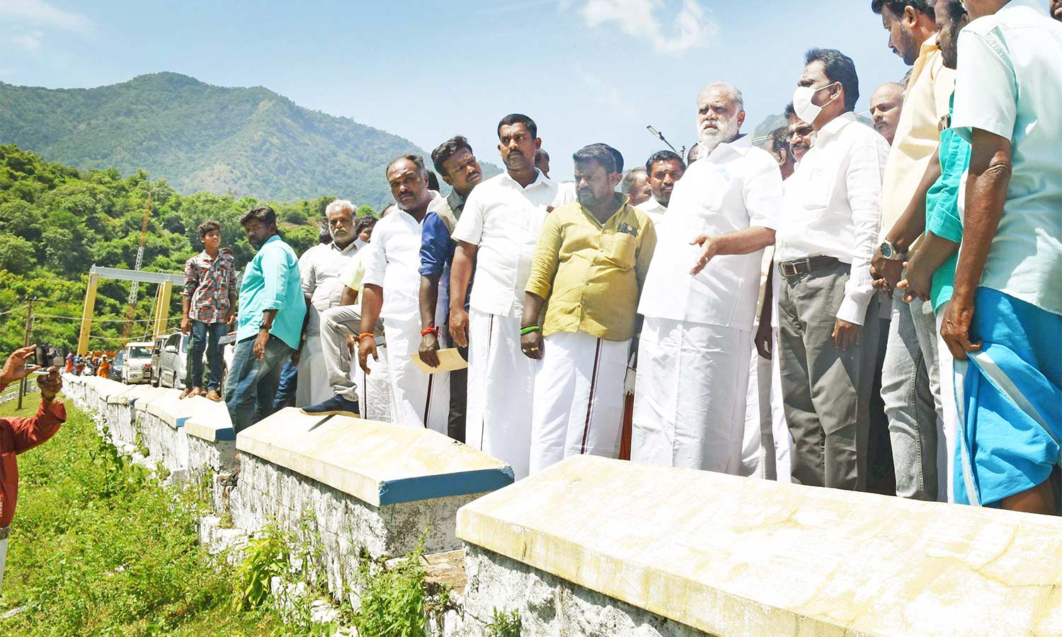 மருதாநதி அணையில் இருந்து முதல்போக சாகுபடிக்கு தண்ணீர் திறப்பு மருதாநதி அணையில் இருந்து முதல்போக சாகுபடிக்கு தண்ணீர் திறப்பு