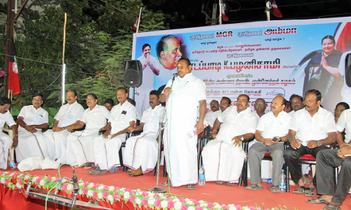 ஒற்றைத் தலைமையை அனைவரும் விரும்புகின்றனர்:  எடப்பாடி பழனிசாமி பக்கம்  அ.தி.மு.க.வினர் 99 சதவீதம் பேர் உள்ளனர்- தெற்கு மாவட்ட செயலாளர் சண்முகநாதன் பேச்சு