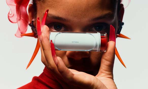 நத்திங் இயர் (ஸ்டிக்) அசத்தல் டீசர் வெளியீடு