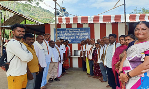 டாக்டர் பா.சிவந்தி ஆதித்தனார் பிறந்தநாளையொட்டி கோவிலில் சிறப்பு பூஜை, அன்னதானம்