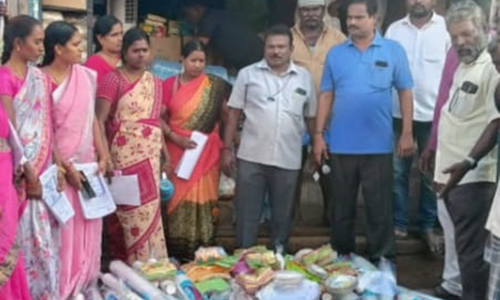 பண்ருட்டியில் அதிரடி சோதனை: கடைகளில் தடை செய்யப்பட்ட பிளாஸ்டிக் பொருட்கள் பறிமுதல்