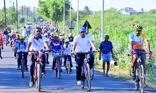 உலக ஆறுகள் தினத்தை முன்னிட்டு விழிப்புணர்வு சைக்கிள் பேரணி