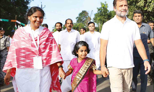 இந்தியாவின் வளர்ச்சிக்கு பெண்களின் பங்கு அதிகம்: ராகுல் காந்தி பேச்சு