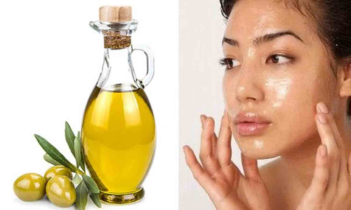 சருமத்தின் பொலிவைப் பாதுகாக்க ஆலிவ் எண்ணெய் மசாஜ் செய்வது எப்படி?